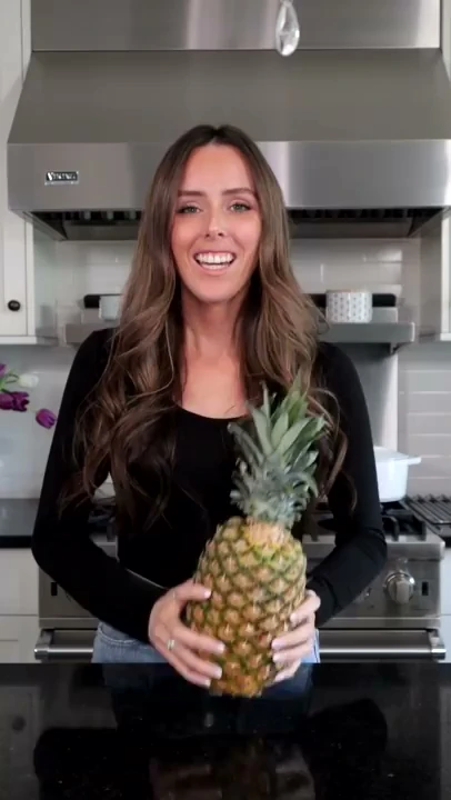 How to Cut a Pineapple Like a Pro: Easy Steps for Fresh, Sweet Fruit
